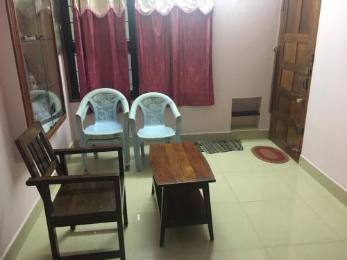 . Omkara Homestay