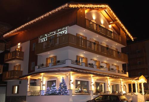 Hotel Villa Cima Undici Pozza di Fassa