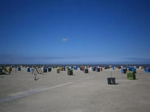 Strandnahes Ferienhaus Nessmersiel in Neßmersiel, Deutschland