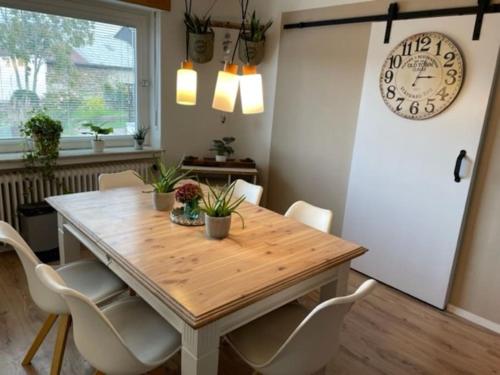 *NEU* Extravagantes Eifelhaus am Nürburgring (*NEU* Extravagantes Eifelhaus am Nurburgring) in Mannebaha