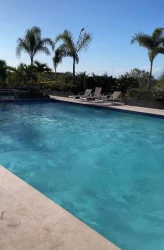 OCEAN VIEW, 3Br, Gym, Playground, Pool & Jacuzzy