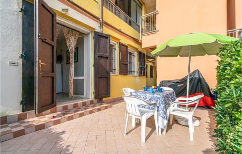 1 Bedroom Nice Apartment In Rosolina Mare ro