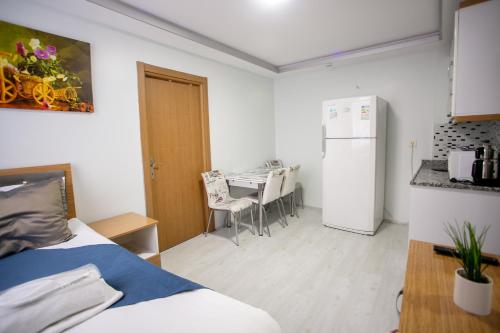 Comfort Quadruple Room image 3