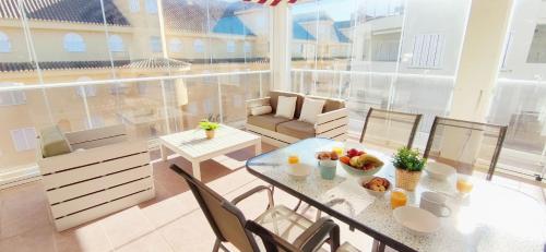 Apartamento Los Mares by DENIA COSTA in Les Bovetes Beach