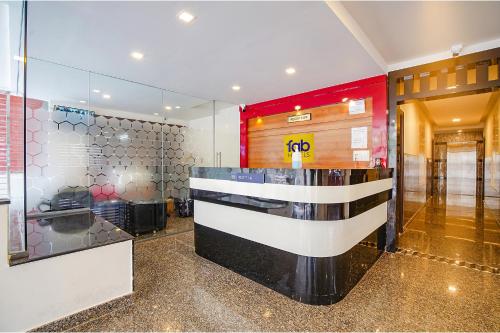 Lobby, FabHotel Greenwood Xpress Inn - Nr. Manipal Hospital near Indiranagar Specialist Center