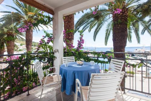 Villa Helena - Apartment - Podgora