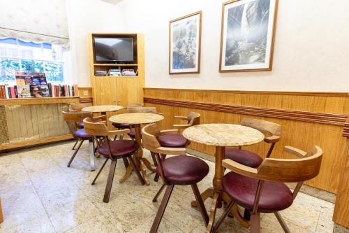 The Nayland Hotel - image 9