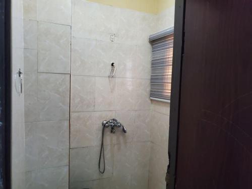 Furnished 1 bedroom and parlour in Ogudu GRA in Lagos