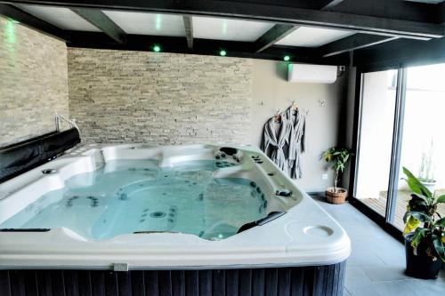 . Le spa du moulin
