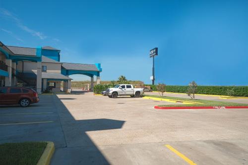 Palace Inn Kemah - image 12