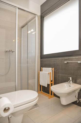 Apartment image 10