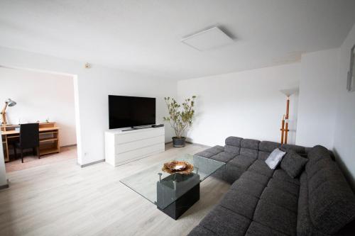 Wohnung mit Netflix, Prime, WiFi, Balkon & Garten in der Natur & unweit vom "Thüringer Meer"