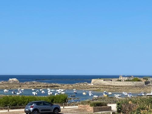 Studio 2 personnes superbe vue mer à 50m de la plage du Fort Bloqué - JULIAN - Groix
