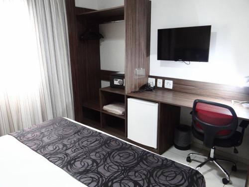 1 queen bed