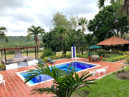 . Hacienda Daniela