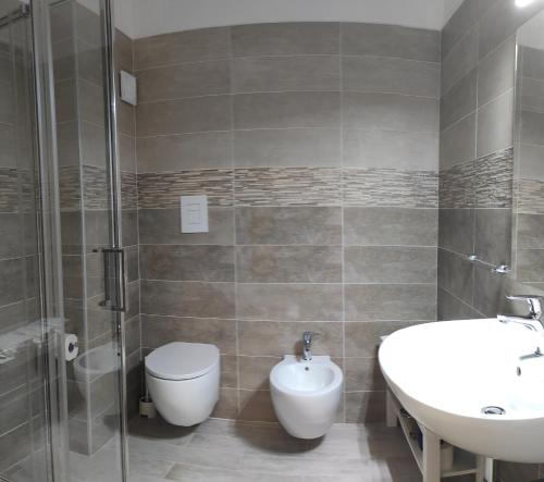 Fifth Floor Room Type - Large Double Room