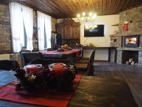 Vladimirov's House Kovachevitsa , Цяла къща in Kovachevitsa