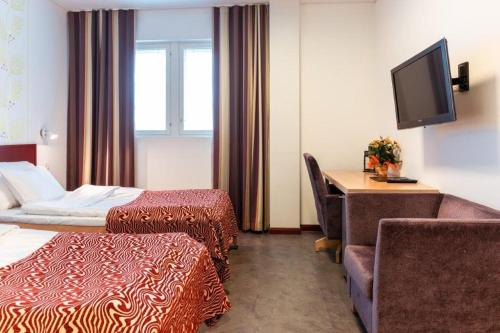 Hotel Salora - image 8