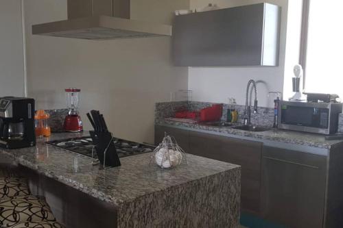 Three-Bedroom Premium Apartment with Balcony image 7