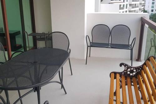 Three-Bedroom Premium Apartment with Balcony image 9