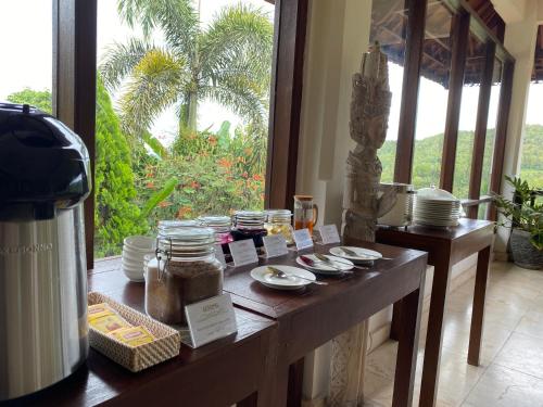 Lesong Hotel and Restaurant