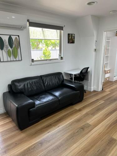 المرافق, Oakleigh Private unit in Oakleigh