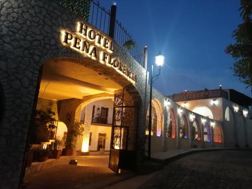 . Hotel Peña Florencia