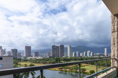 Wayfinder Waikiki