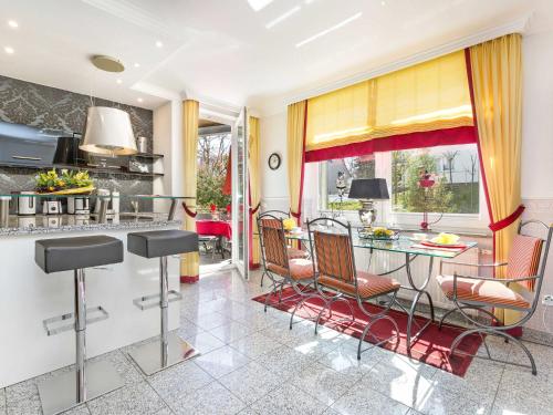 Villa A Cappella - WG 1 "Gelbe Orchidee" in Binz, Deutschland