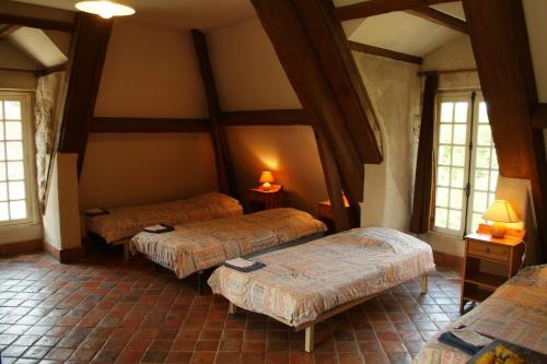 room detail thumbnail 0