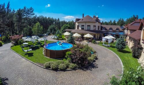 Centuria Hotel & Natural Spa in Podzamcze