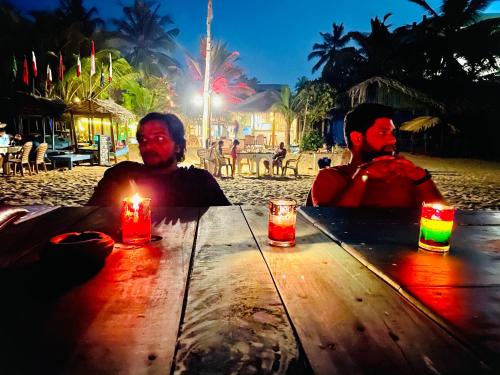 Harmony Guest House & Top Secret Beach in Hikkaduwa