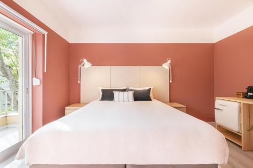 Rainbow Suites by Olala Homes in ไบร์โร ดา อัสซุนเชา