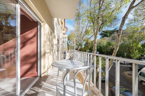 ระเบียง/ชานเรือน, Rainbow Suites by Olala Homes in ไบร์โร ดา อัสซุนเชา