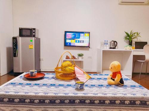 26 condo with pool opposite the train station, near old city and Nimman 26 condo with pool opposite the train station, near old city and Nimman