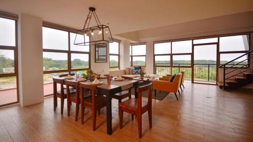 Facilities, Crown Harbour Springs Managed By Enderun Hotels near Lu-Li Island