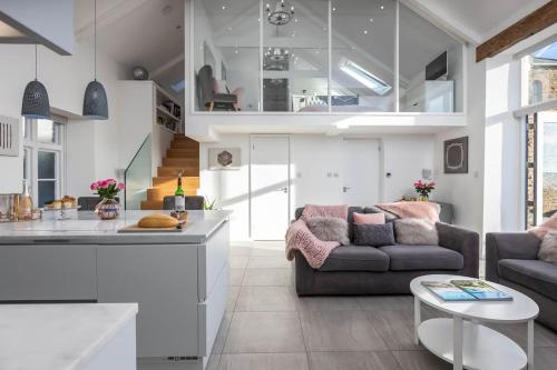 Award Winning Dog Friendly Romantic Retreat