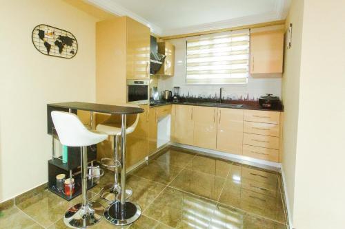 مطبخ, Accra Luxury Homes @ Achimota in تيسانو