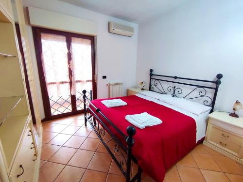 Villetta Acilia, 5 posti, giardino, parcheggio privato