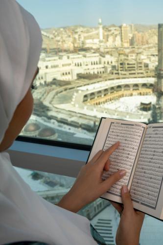 415896407 Raffles Makkah Palace