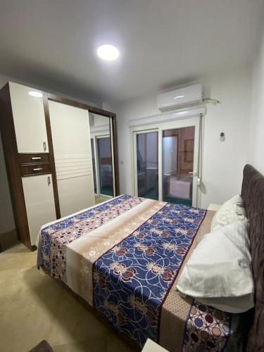 1-Bedroom Apartment with Pool View on the Ground Floor & Shared Infinity Pool on the Roof with Seaview