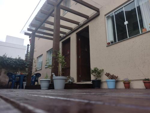 Quintal Residencial in Morro das Pedras