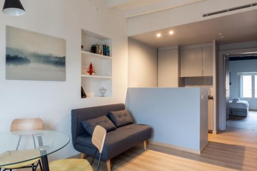 Easylife - Accogliente e moderno bilocale in zona Navigli, Milano