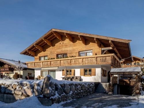  Appartement Alpenlöwe, Pension in Kirchberg in Tirol