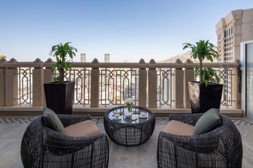 415913658 Raffles Makkah Palace