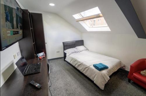 Fully Serviced studio available close to the city, Birmingham (photo 2)