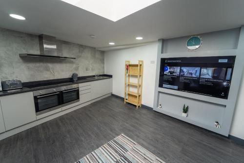 Fully Serviced studio available close to the city, Birmingham (photo 9)