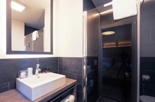 Bathroom, Avenida Panorama Suites Kaprun by Alpin Rentals in Kaprun