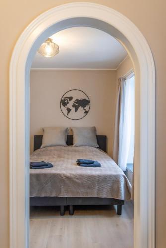 Studio Apartment image 2