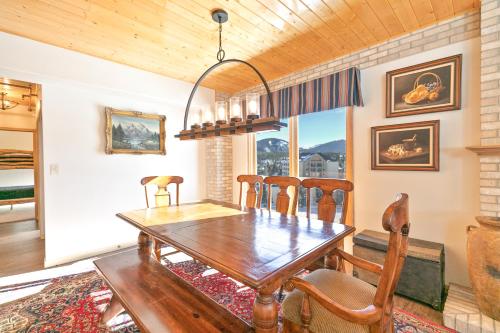 Village Shavano Peerless Condo Ski In Ski Out Downtown in Breckenridge, USA